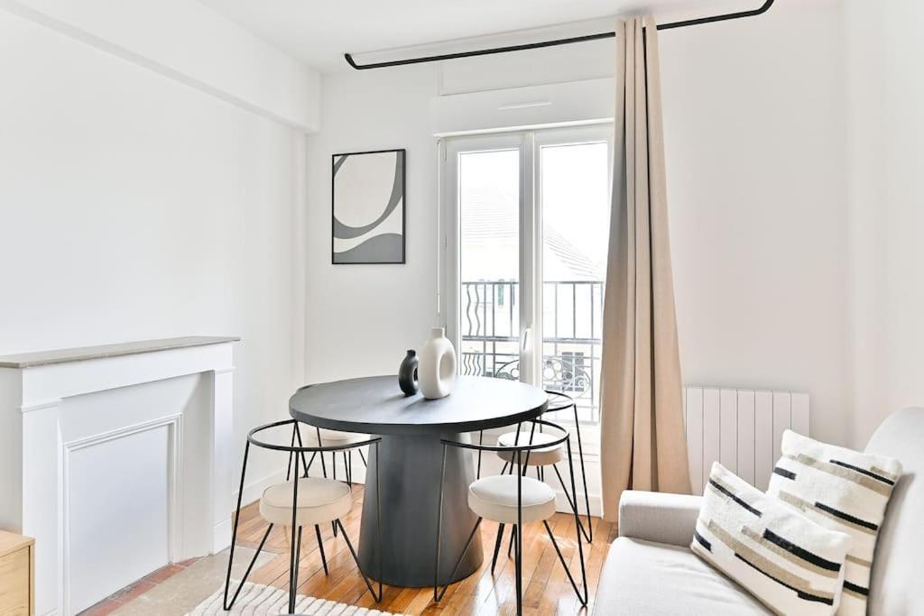 Havre De Paix Spacieux En Banlieue Parisienne 몽트뢰유 외부 사진
